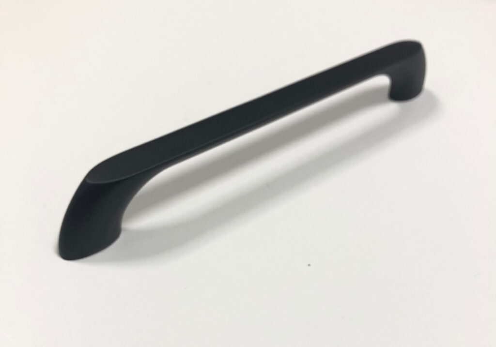 10321 160 MATTSCHWARZ cviti imm evidenza